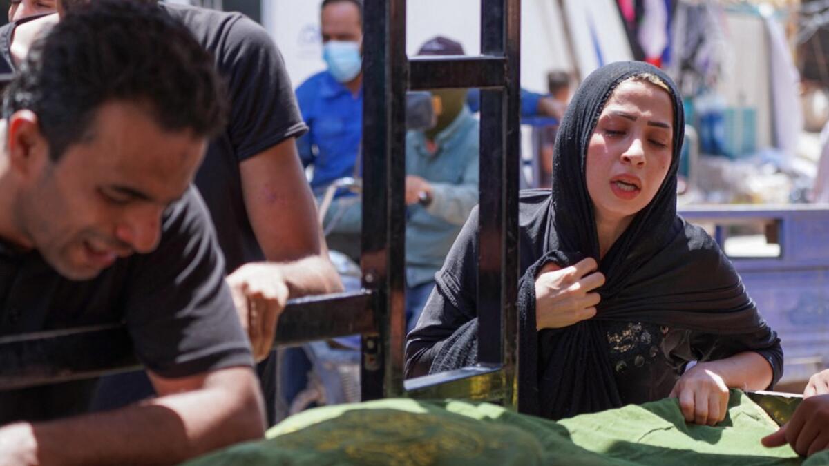 Iraqis Mourn Victims in Covid-19 Facility Hospital Fire