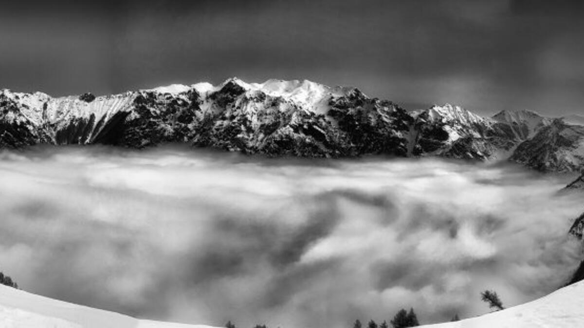 فئة بانوراما: صورة بعنوان "فوق الغيوم" للمصور الإيطالي  Gabriele Rodriquez صُورت على iPhone XS.