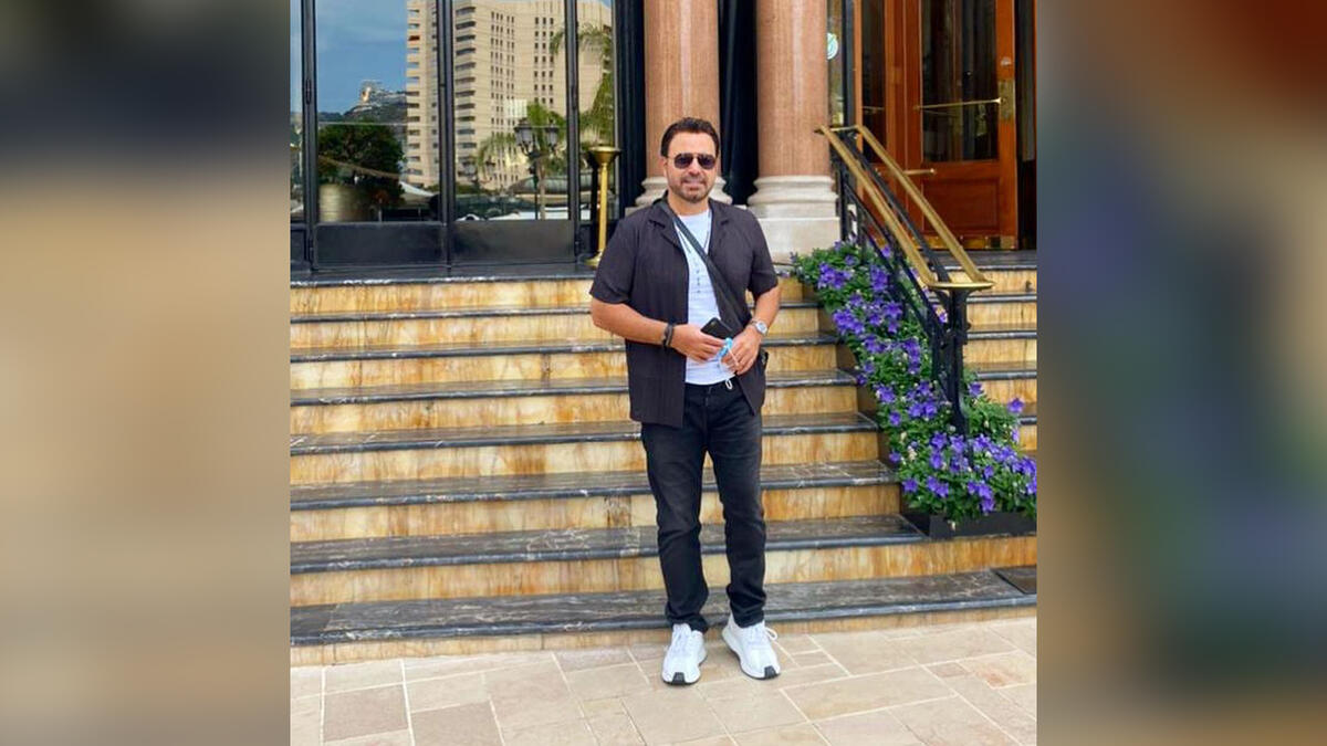 Assi El Hallani 3.7 million