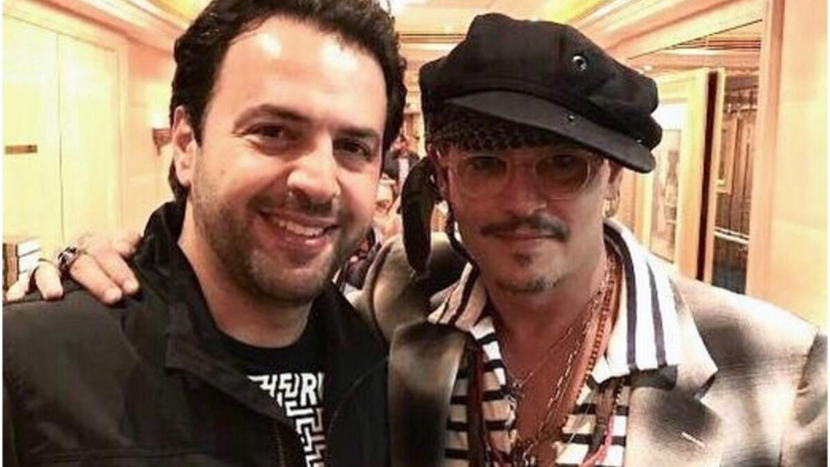 السوري تيم حسن: نشر صورة له برفقة جوني ديب وأرفقها بتعليق جاء فيه: "مبروك للرائع جوني ديب، من حسن حظي تعرفت عليه من خلال عدة لقاءات، مثال حقيقي للطف والتواضع، فوز مستحق وواضح".