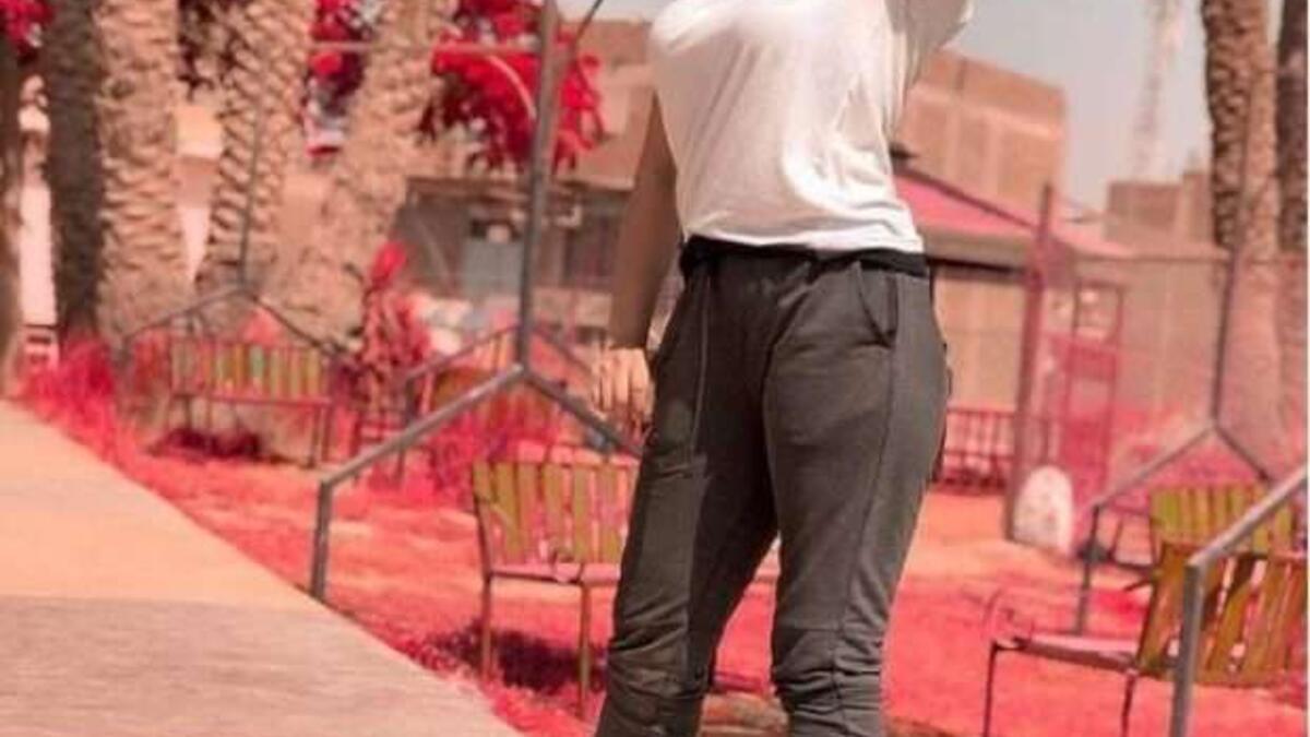 عدم عرض المحتوى الإعلامي المخل بالآداب العامة.