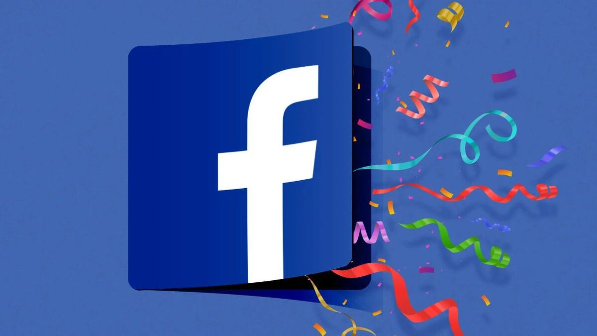 فيسبوك – Facebook: مع عدد المستخدمين النشطين شهريًا عند 2.9 مليار و 416 مليون تنزيل العام الماضي، يعد فيسبوك أحد أشهر التطبيقات، فقد سمح للأشخاص بالتواصل مع الأصدقاء الذين فقدوا منذ فترة طويلة والأشخاص الذين لا يمكنهم الالتقاء بهم بانتظام.