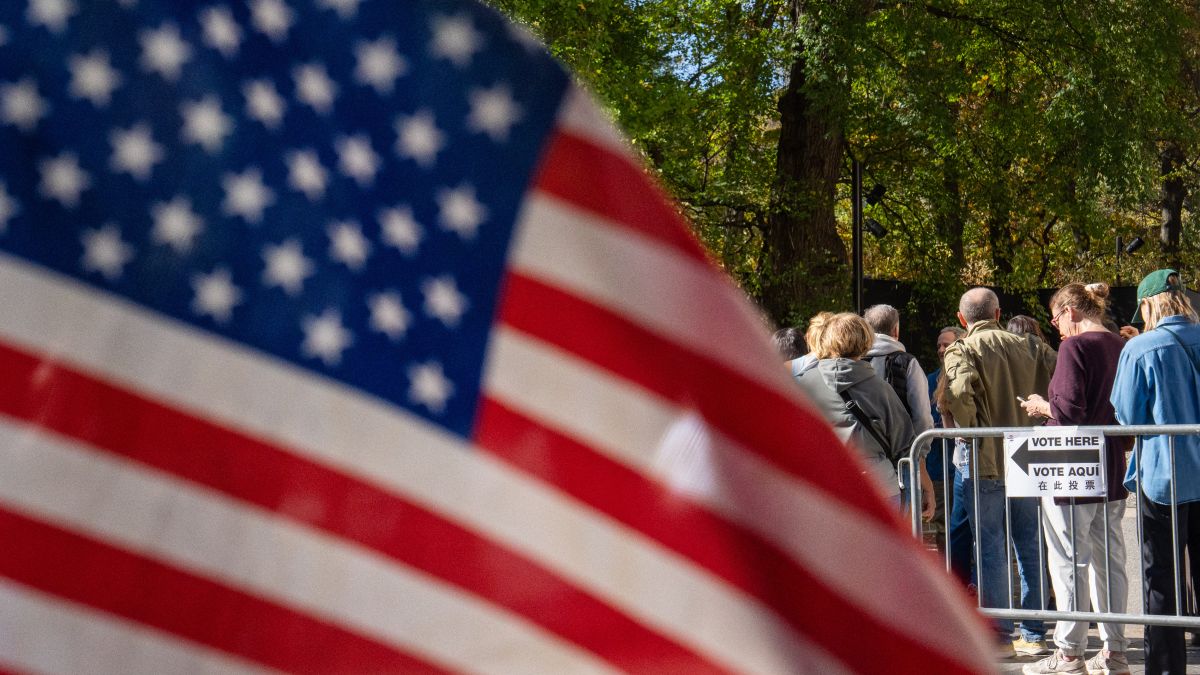 The trend toward early voting has grown over 30 years, with 2020 seeing a major increase due to the pandemic, as 69% of votes were cast before Election Day.  There is speculation on how voting habits might change post-pandemic. (Photo by afp)