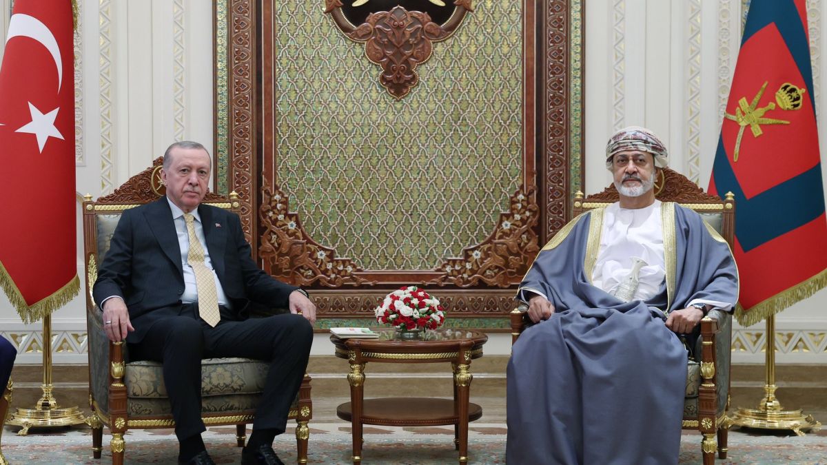 President Erdoğan meets with Sultan Haitham bin Tariq of Oman. Photo credit ( @trpresidency) Erdogan wraps up Gulf tour with major trade, defense, and energy pacts
