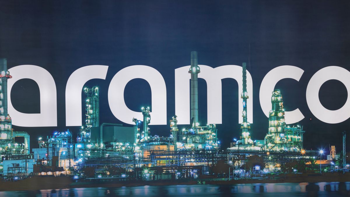 أرامكو تطرح نفطاً في عطاءات نادرة