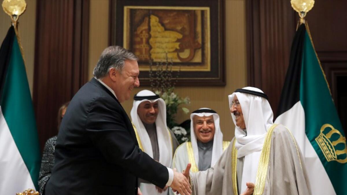US Secretary of State Mike Pompeo (L) is welcomed by Kuwait's Emir Sheikh Sabah al-Ahmad al- Jaber al-Sabah (R) in Kuwait City on March 20, 2019.
JIM YOUNG / POOL / AFP