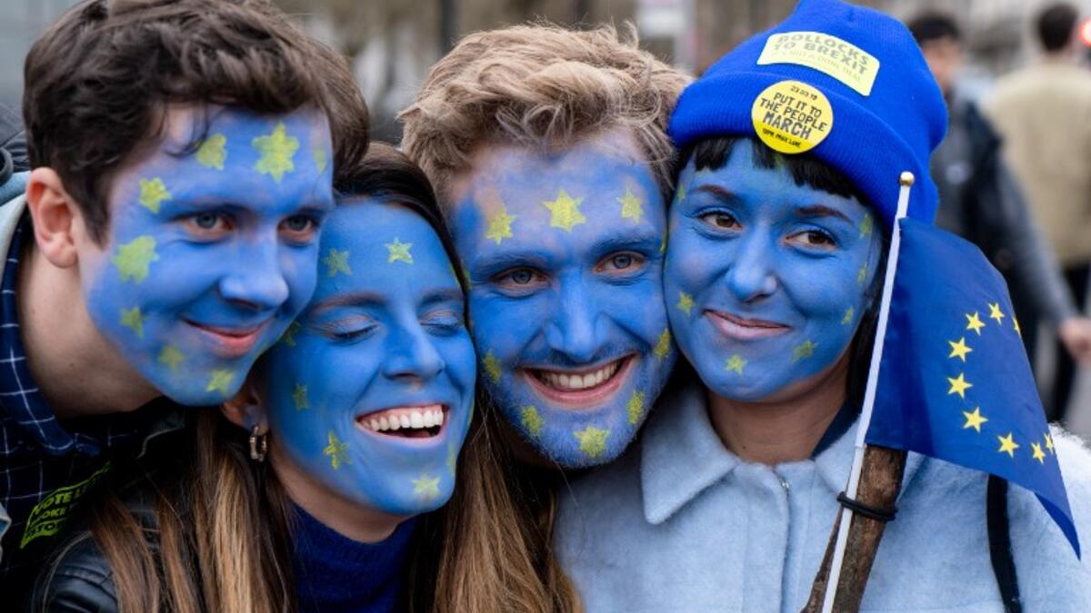 Hundreds of thousands of pro-Europeans from across Britain march through London on Saturday calling for another referendum on EU membership with the country mired in political paralysis over Brexit.
Niklas HALLE'N / AFP