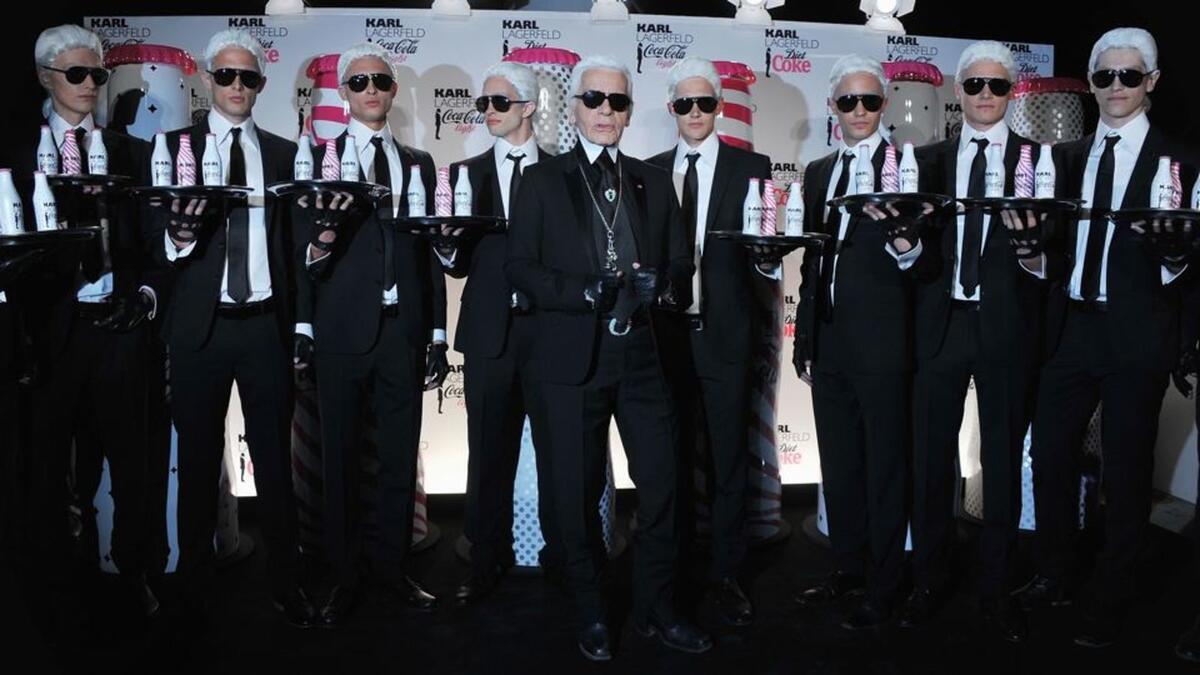 مدمن الـDiet  كولا: يشرب يوميًا 10 علب منها، كما يرافقه دائمًا مساعده وهو يحمل بيده صينية بالكولا، وقال في إحدى المرات: "لا أشرب القهوة.. لا أشرب الشاي.. لا أشرب سوى الـ Diet كولا".