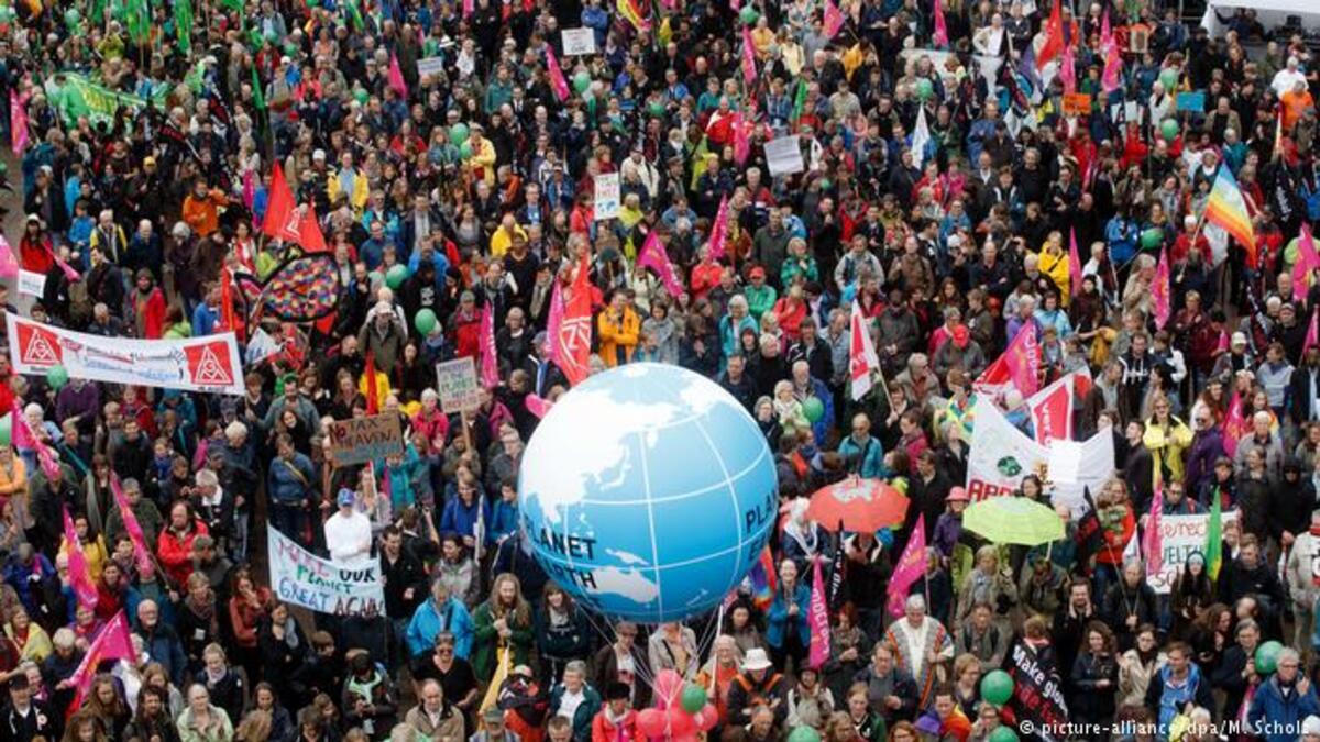 دول مجموعة العشرين: الاتحاد الأوروبي، الأرجنتين، أستراليا، البرازيل، كندا، الصين، فرنسا، ألمانيا، الهند، أندونيسيا، إيطاليا، اليابان، المكسيك، روسيا، السعودية، جنوب أفريقيا، كوريا الجنوبية، تركيا، بريطانيا، الولايات المتحدة.