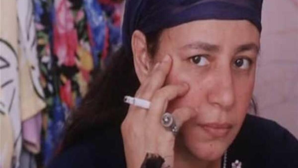 عبلة كامل الممثلة المصرية من مواليد 17 سبتمبر عام 1960، عرف عنها أنها تختار أعمالها بدقة ولا ترضى سوى بالأعمال المميزة، وقد بدأت معرفة الجمهور بها من خلال فيلم وداعا بونابارت ليوسف شاهين