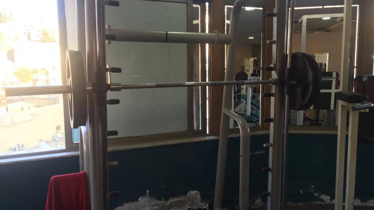 Squat rack pulley bench