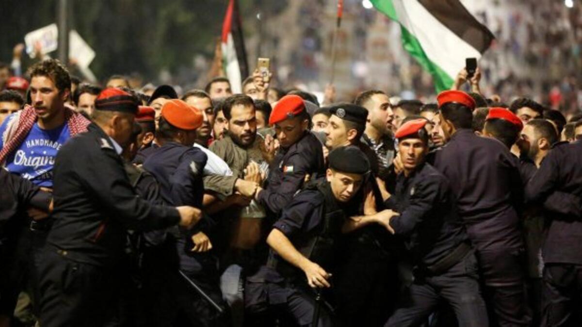 Jordan Rocked by Biggest Protests in Years as Demonstrators Rally Against Austerity Measures (Twitter)