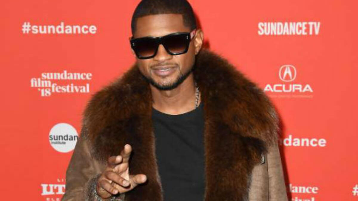 المغني الأمريكي "آشر": في أبريل 2018، تم اقتحام منزله وسرقة أشياء تقدر بحوالي 820 ألف دولار من المجوهرات والنقود.