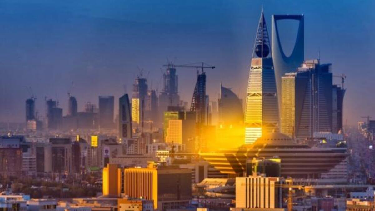 وأتت السعودية في المرتبة السابعة حيث إنها لم تشهد أي أعمال قد تؤثر على أمان سكانها، وصنفت حالة المخاطر على الأمن بالمتوسطة وذلك بسبب الإرهاب على حدودها مع اليمن. كما أن الأمر الذي عكر صفو أمانها أيضا في 2014 هو فايروس كورونا الذي أدى إلى عدة وفيات.