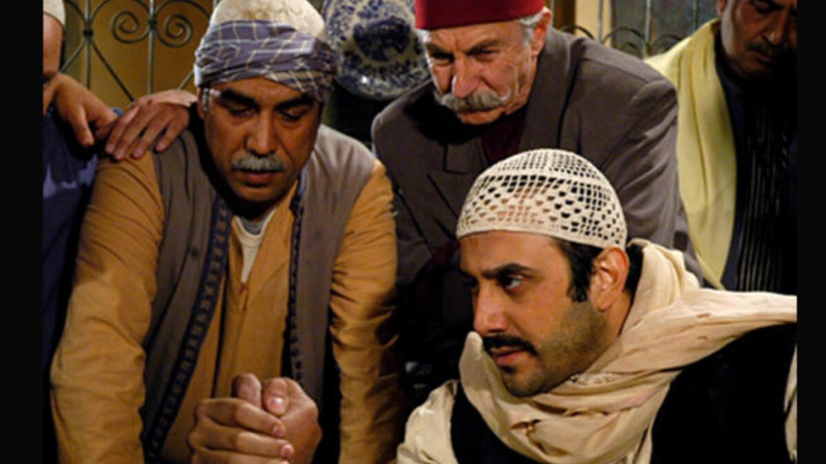 أهل الراية: أنتج الجزء الأول عام 2008، وهو من بطولة: جمال سليمان - كاريس بشار - سمر سامي - أيمن رضا - قصي خولي - سامية الجزائري - تاج حيدر - عبد الرحمن آل رشي - هدى شعراوي - رفيق السبيعي - حسام تحسين بك - شكران مرتجى - سليم كلاس وهو من إخراج علاء الدين كوكش.