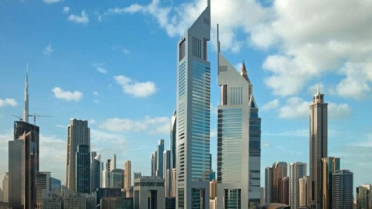 حلت دولة الإمارات في المرتبة الثانية، وقد شهدت مدينة دبي طفرة في عدد الزوار إليها وخصوصا من السياح الذين تجاوز عددهم 8 ملايين سائح.