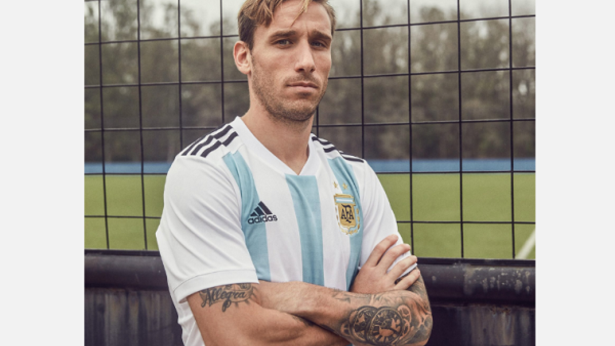 الأرجنتين – أديداس