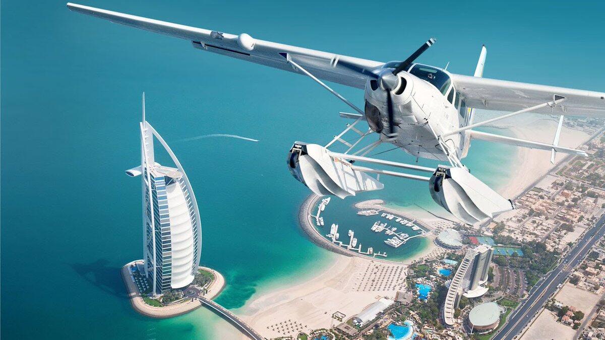 Seaplane flight
It is one of the best and luxurious adventure activities in Dubai, going on a seaplane flight is an experience of a lifetime (Twitter)