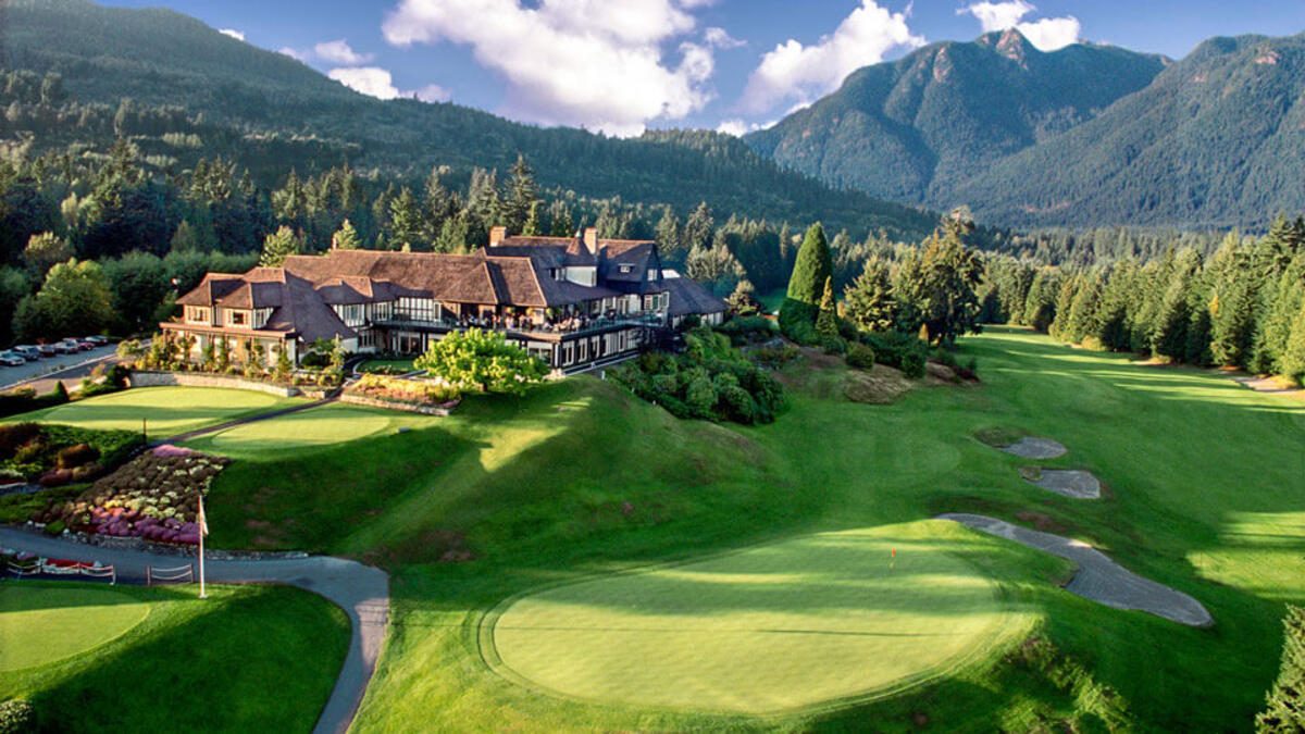 Combining natural beauty with world-class design, Capilano Golf & Country Club is carved out of the rainforest with breathtaking views of Vancouver and beyond. Designed by the renowned Stanley Thompson, the course is filled with generous tree-lined fairways, spectacular green sites, and artistic bunkers.