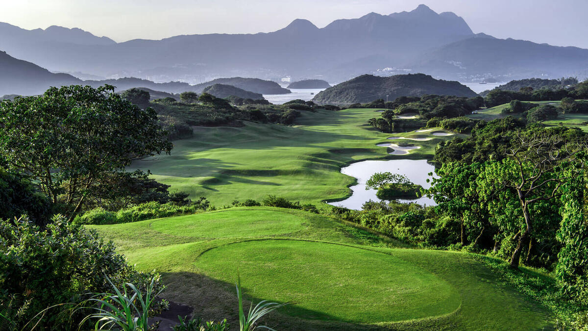 Offering a true links feel to all golfers, Gary Player made sure that the North Course at The Jockey Club would present a tough yet enjoyable test of golf. Additionally, the course is one of three from the Jockey Club Kau Sai Chau – the only public golf course in Hong Kong.