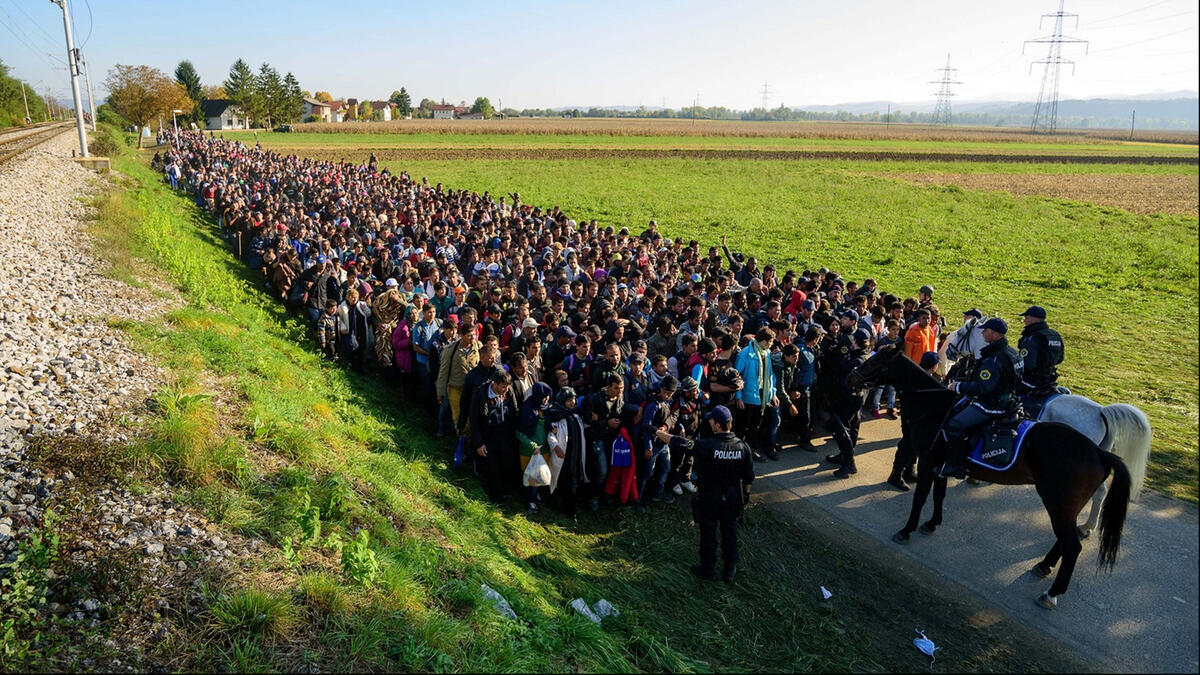 refugees at EU border crossing