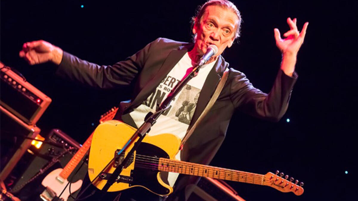 George “G. E.” Smith, longterm bandleader and musical director for TV’s "Saturday Night Live” had been lead guitarist in the ’80s band Hall & Oates. He held the same job for Bob Dylan from 1988 to 1990. Born in 1952, his real (Lebanese!) last name is Haddad, and he was briefly married to comedian Gilda Radner.