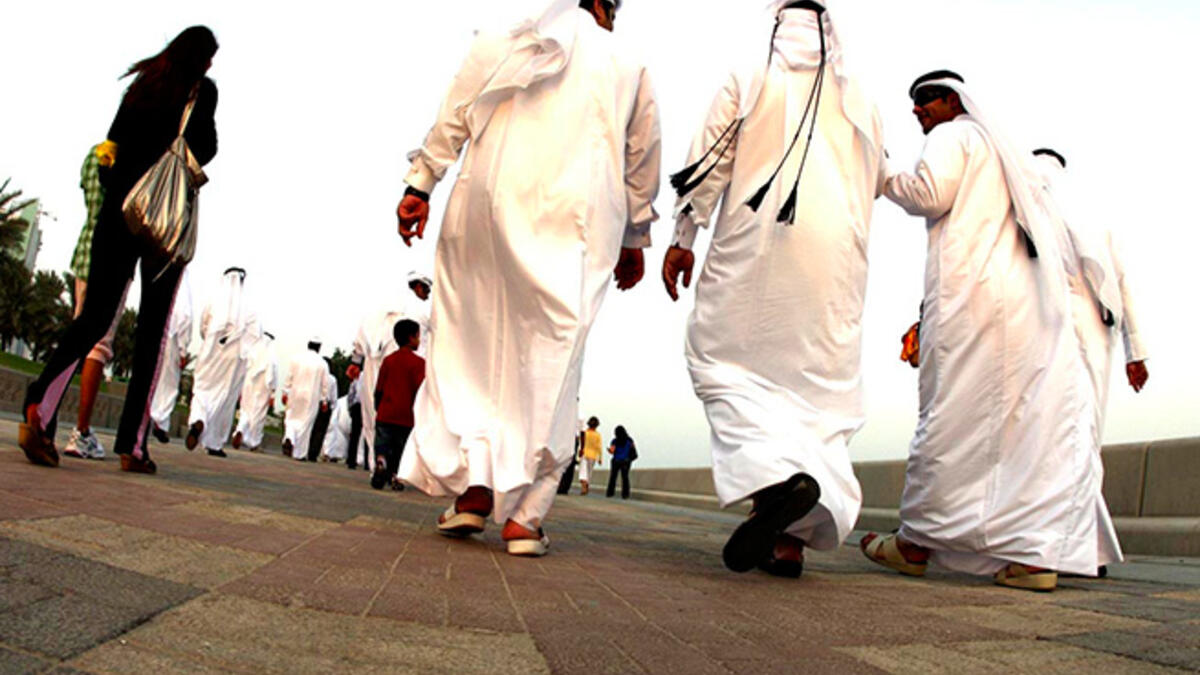 You can play it two ways when it comes to heat wave dressing; choose between coolness and local customs. Shed clothes to a socially acceptable minimum (let your zip code make the call!) or go old-school and opt for long loose clothes in natural fibers and light colors to shade and protect skin from the sun.