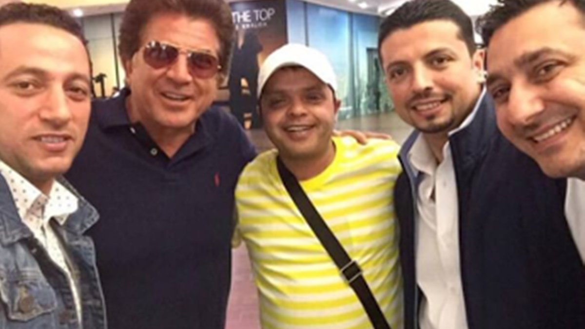 نشر دكتور الأسنان الشهير مجد ناجي صورة تجمعه بالنجم المصري محمد هنيدي والنجم اللبناني وليد توفيق، والمخرج اللبناني وليد ناصيف على حسابه الخاص في الانستغرام.