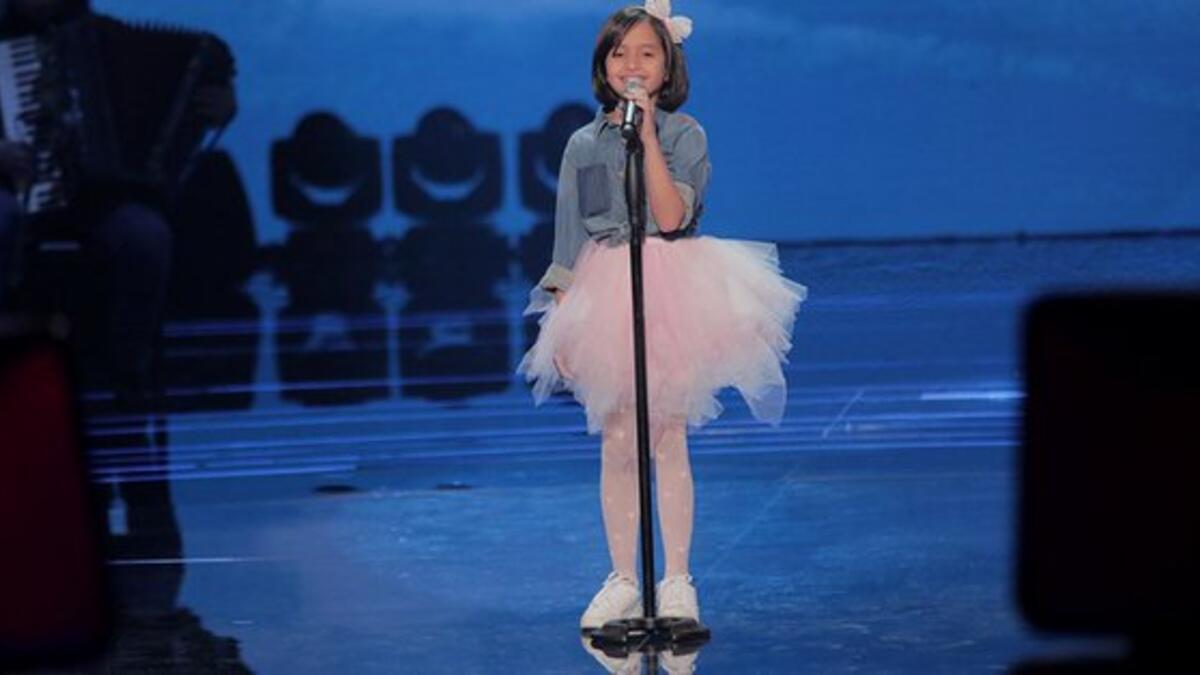 ثم "ماريا قحطان" وأغنية "العيون"