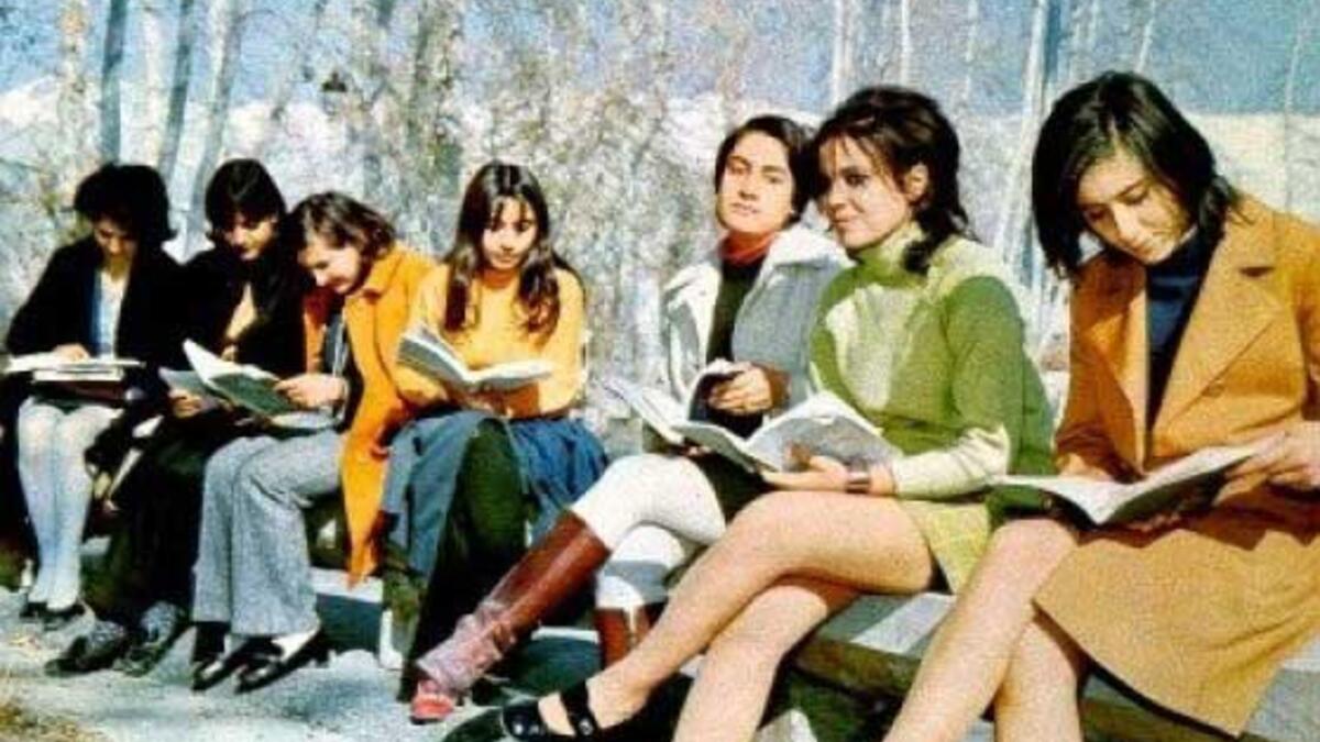 Students from the University of Tehran, Iran ...before the Islamic Revolution in 1971. (Twitter)