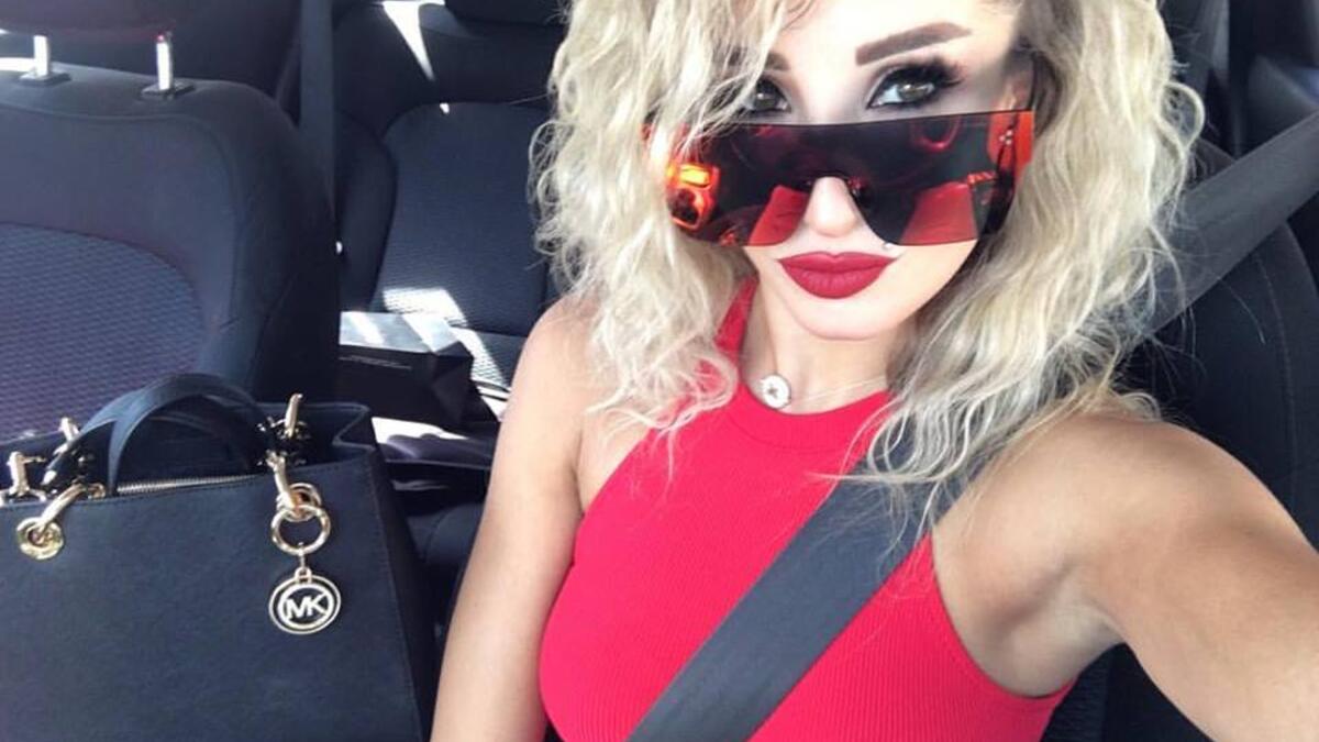 إشتهرت الفنانة مايا نعمة منذ بداياتها في برنامج “ستار أكاديمي” بحضورها الجميل ورقصها المميّز. مايا التي تزوّجت تدير اليوم مدرسة لتعليم الرقص، وتنشر باستمرار صورها عبر حسابها على “إنستغرام”، شاهدوا كيف أصبحت.