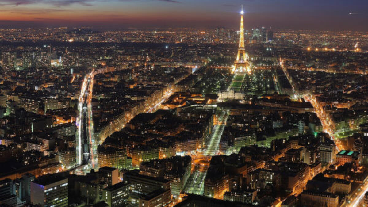المرتبة الثانية: باريس، عاصمة فرنسا وأكبر مدنها من حيث عدد السكان.