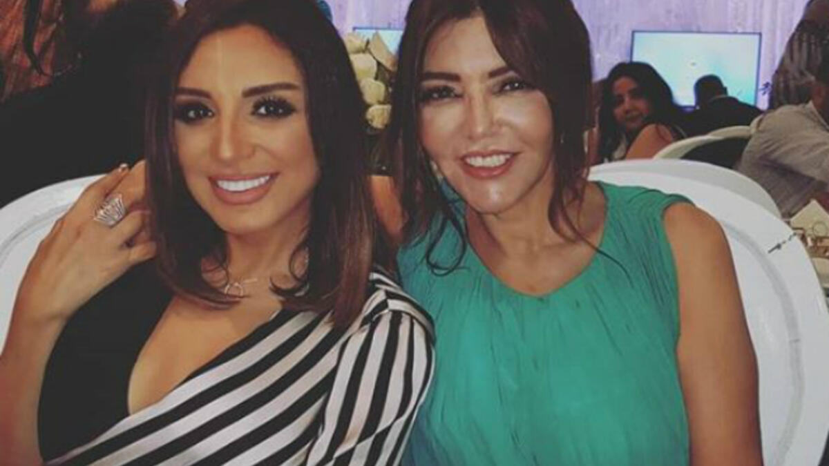 Elissa posted a picture of Angham and Samira Said to her Instagram account captioning it The two lovely