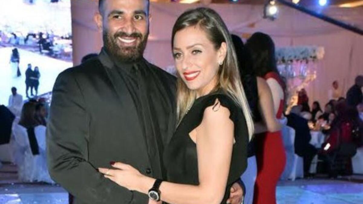 بعد انفصالهما للمرة الرابعة عاد الثنائي ريم البارودي وأحمد سعد لبعضهما من جديد بعد كل التصريحات التي أطلقاها عن استحالة عودتهما سعد أكد أن زفافه على ريم سيكون قريباً مشيرًا إلى أن الزفاف سيكون خاليًا من أي صحفيين الذين كانوا سببًا في حدوث الخلاف بينهما.