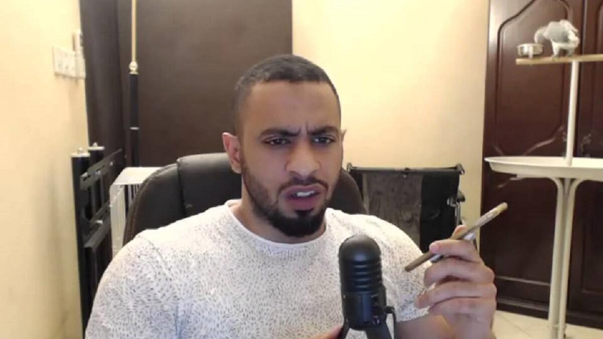 عبودي باد سعودي يبلغ من العمر 29 عاما، عرف  من خلال السناب شات ومن خلال مقالبه المضحكة التي ينفذها على تطبيق "يوناو". وعلى اثر فيديو نشره وهو يسخر من المؤسسات الحكومية السعودية قامت الاجهزة الامنيه بالقبض عليه وحبسه.