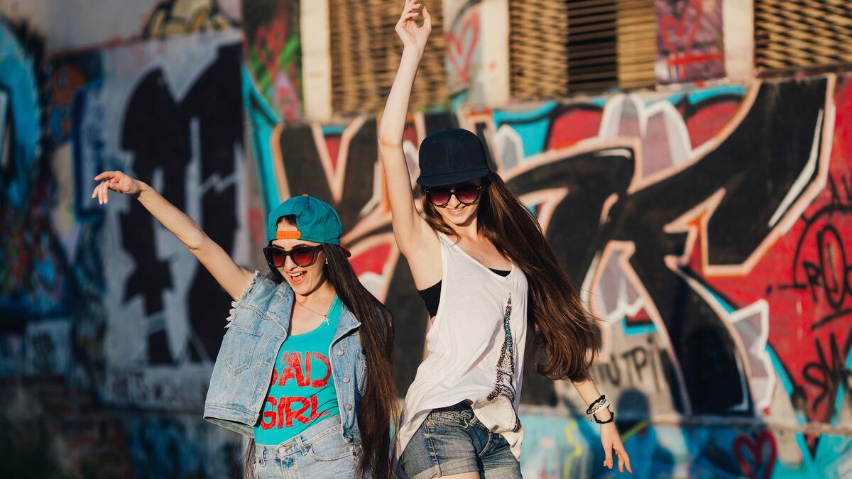 In Dubai, such outbreaks of happiness are only allowed in licensed clubs or privacy. If you dance in the street or listen to loud music in public, you are accused of “indecent and provocative” behavior. So don’t move and stay silent whilst going about your day.