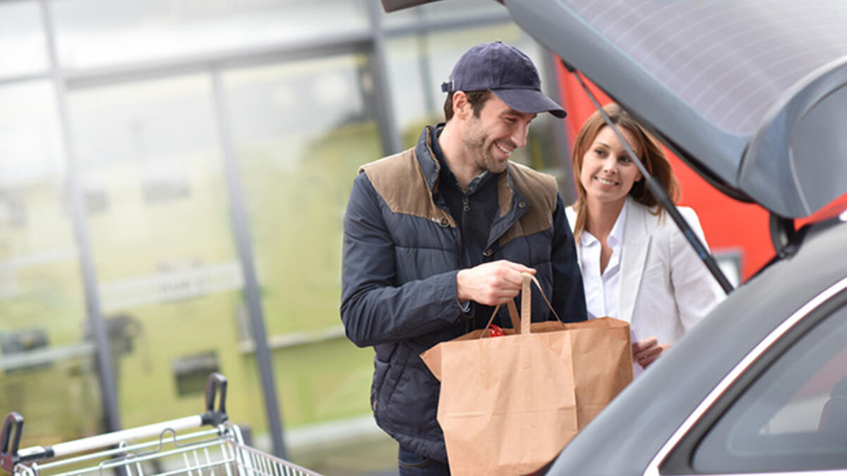 The men who help load grocery bags in your car, or loiter at the till to bag your groceries at the register definitely deserve a token of thanks, as you are spared the fuss to focus on sorting the grocery payment or granted extra Candy Crush time on your phone! Plus these guys are sometimes on tip-only pay.
