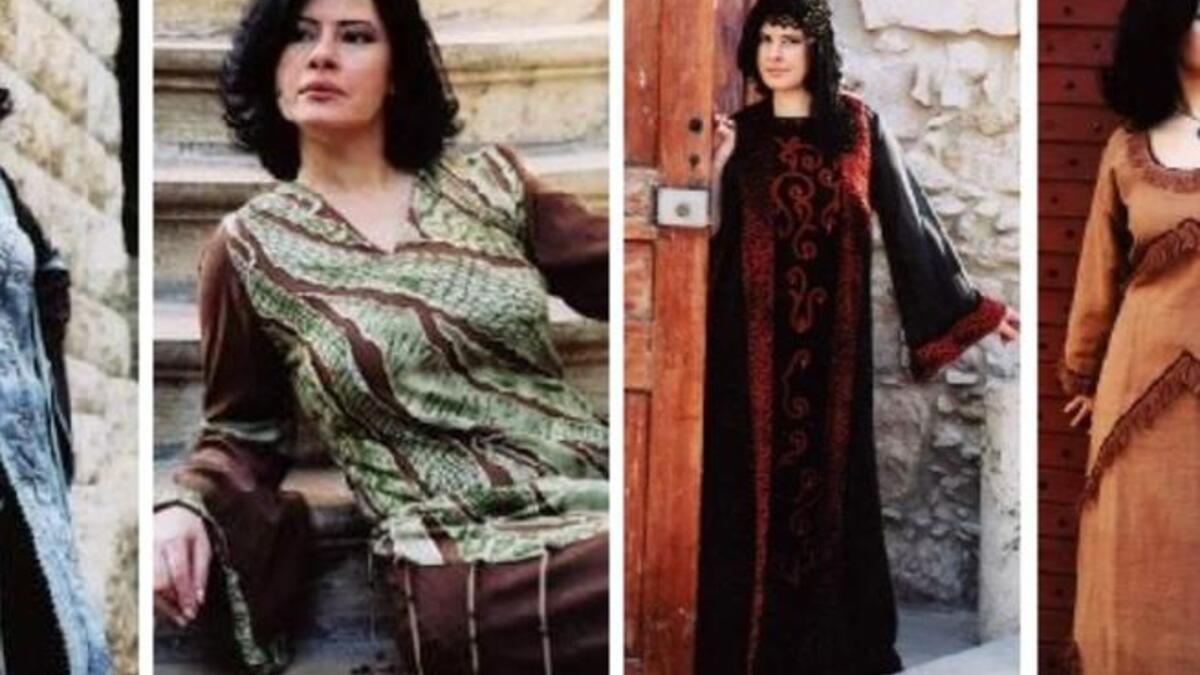 نيكول بلان وتصميم العباءات العربية