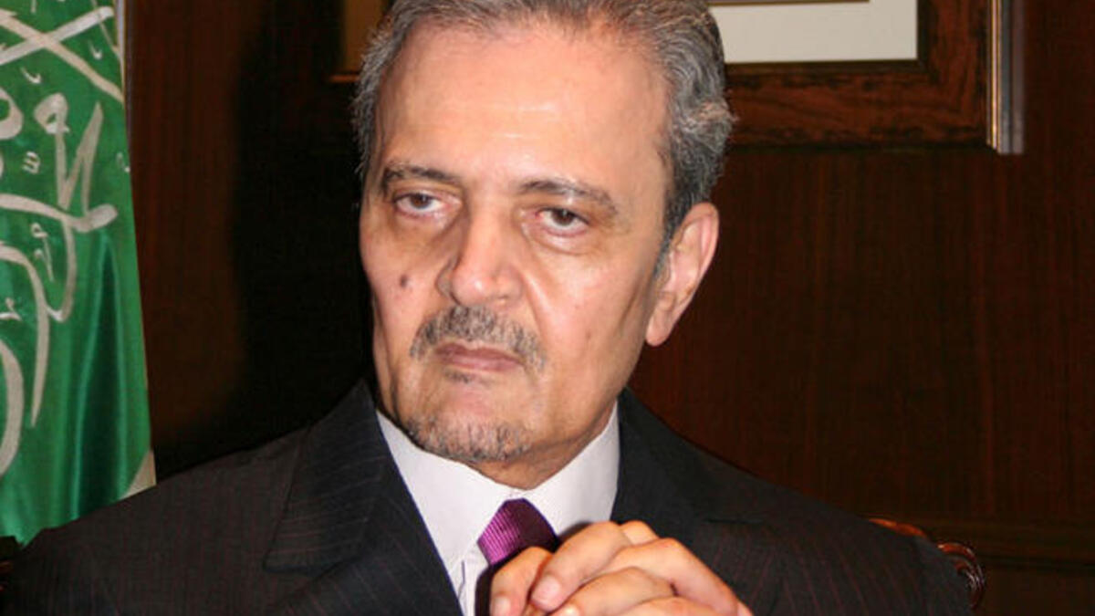 سعود الفيصل:
الذي تولى وزارة الخارجية السعودية منذ عام 1975، كان ممن أثار شارون استياءهم بجرائمه وعناده. وقد أشار إلى مسؤولية شارون عن مذبحة صبرا وشاتيلا ومواقفه المتعنتة من السلام في لقاء عام 2002 مؤكداً بأنه "يدفع الشرق الأوسط إلى شفير الهاوية".