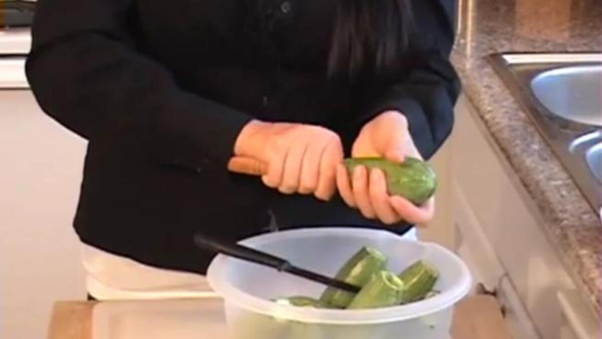 Zucchini (or courgette) – These  popular greens got a mention in the untouchable camp. Awkward for the Middle Eastern
female Muslim community who customarily spend a lot of time handling this, and cousin, vegetables.  Arab women spend hours in the kitchen
coring courgettes before stuffing them.
