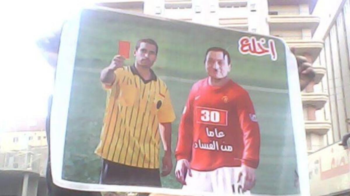 "30 years of corruption, Get Out". If a red card doesn't say it best, what can?