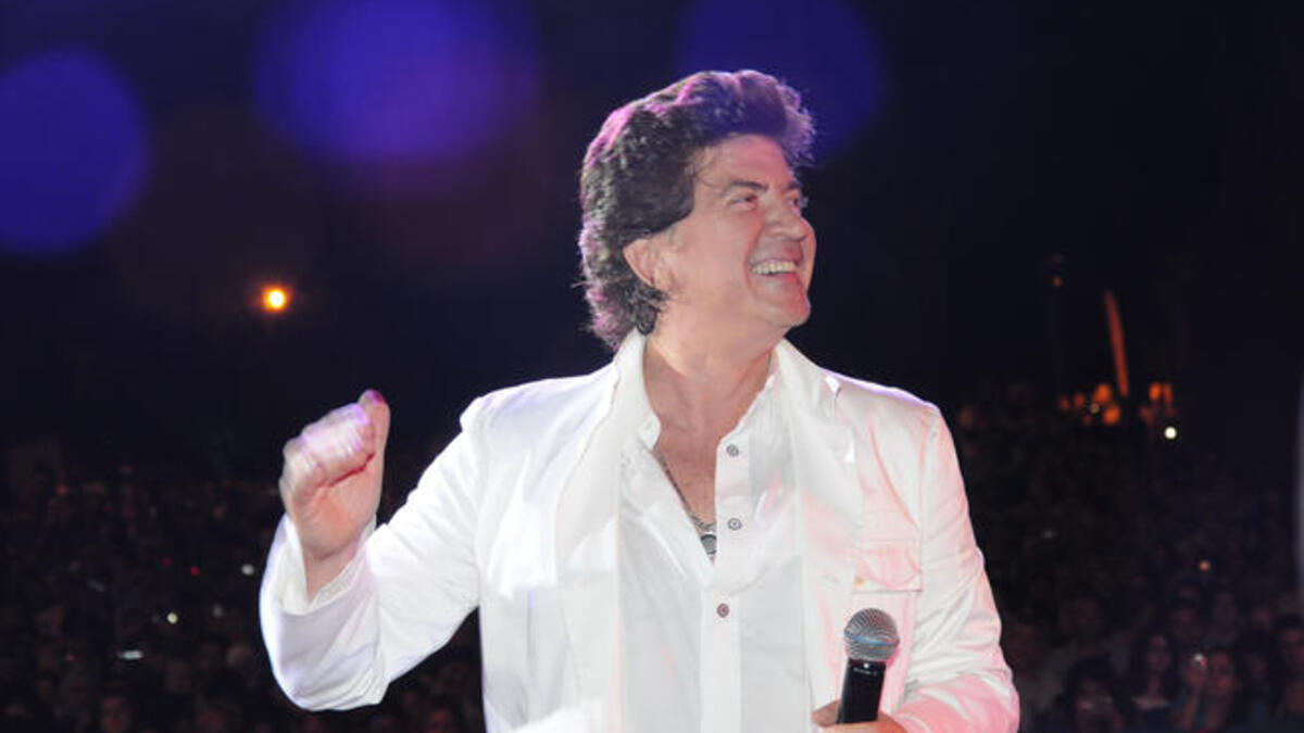 Arabic returnee singer Waleed Tawfeeq held a concert in North Tripoli, hosted by Manar University for Tourism.