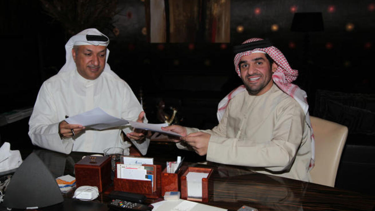 ‘Al Jasmi’ and Rotana end their contract peacefully as he wins the Video Clip Oscar Award for best singer.