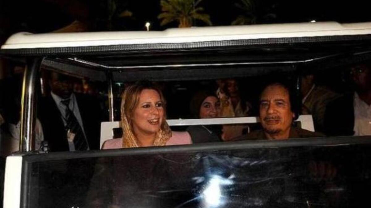 عائشة: الابنة الدلوعة للقذافي، وتقول عن والدها:"في كل الأحوال هو دوائي ضد أوجاعي وحصني ضد أحزاني".