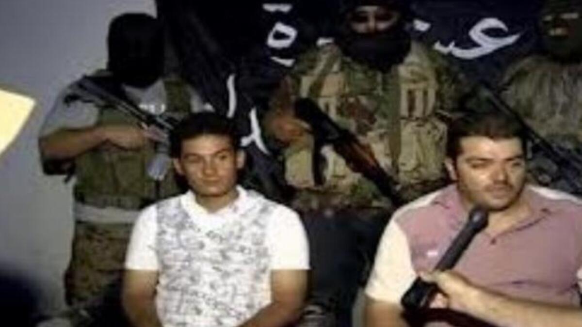 آل المقداد اللبنانيين يخطفون سوريين