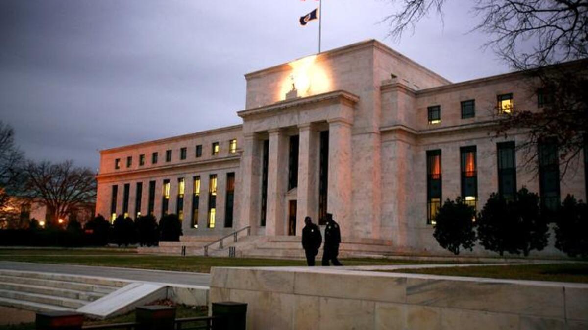 مع أن الخزانة الأمريكية طورت طرقا جديدة لمراقبة التعاملات البنكية في العالم العربي إلا أن حرب الولايات المتحدة على الإرهاب أدت في النهاية إلى إرهاق الميزانية الأمريكية مما أثر على أمريكا بأكثر مما فعلته التفجيرات.