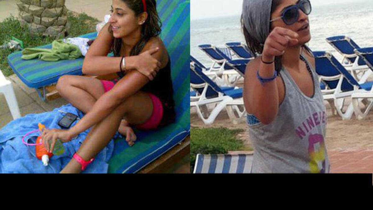 شجون الهاجري بالمايوه