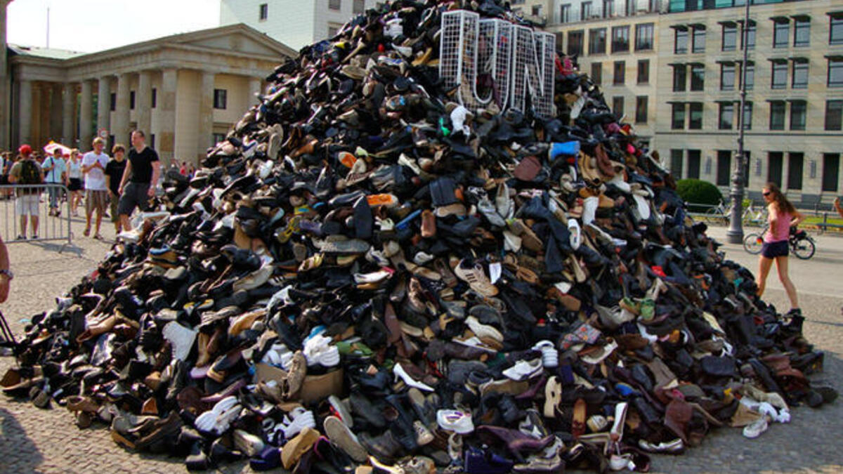 pile of shoes