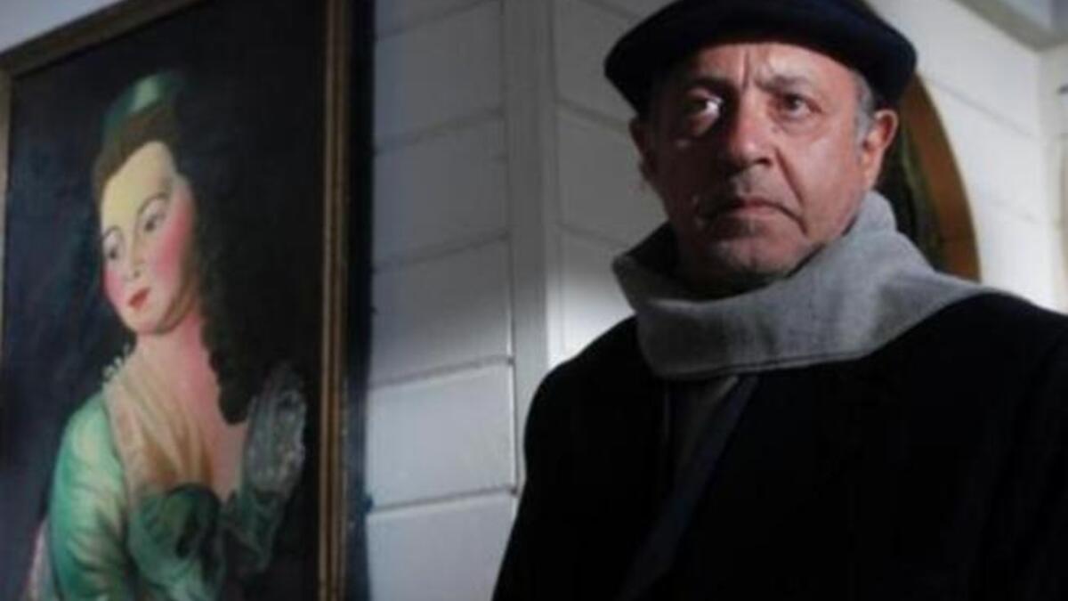 أما عبدالعزيز مخيون فكان آخر أزواجها السينمائيين  في فيلم "الجوع" عام 1988.