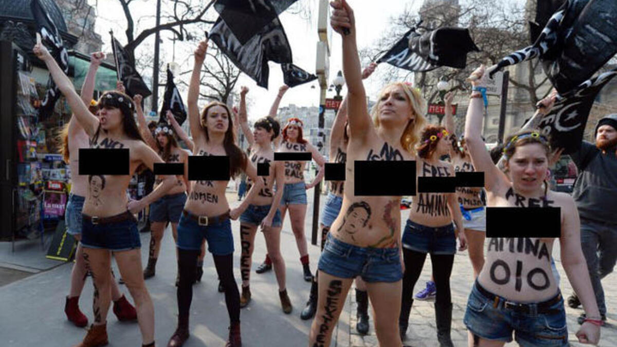 France Paris Topless Jihad